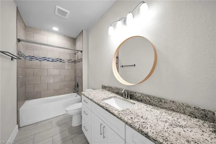 2126 NE 13th  AVE, Cape Coral, FL 33909