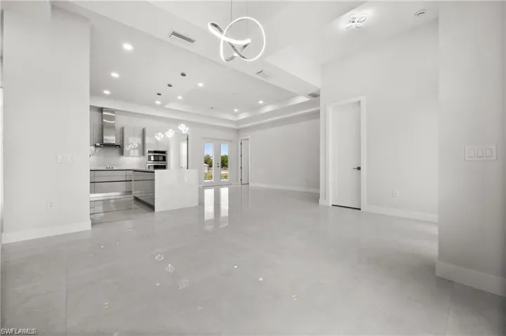 3631  68th NE AVE, Naples, FL 34120