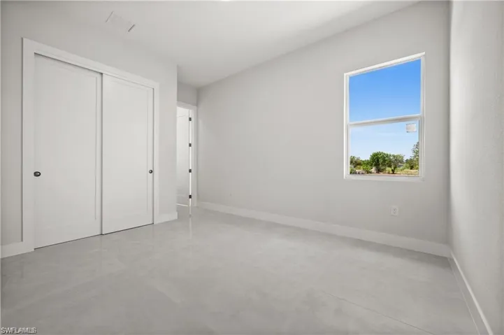 3631  68th NE AVE, Naples, FL 34120