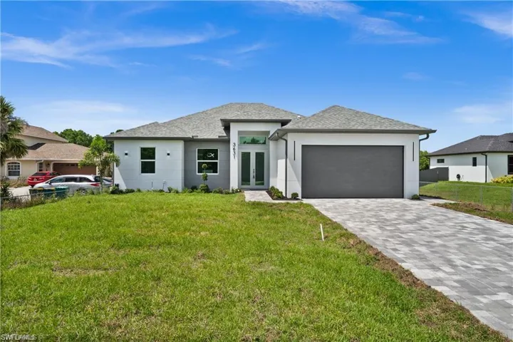 3631  68th NE AVE, Naples, FL 34120