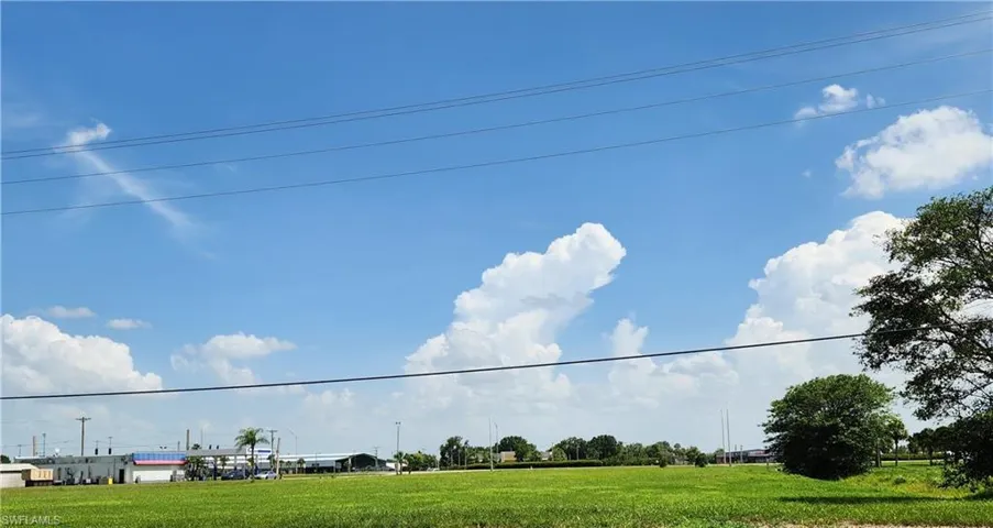U S Hwy 27 + 10th St, Moore Haven, Florida 33471