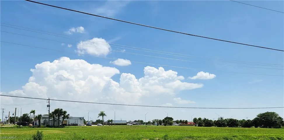 U S Hwy 27 + 10th St, Moore Haven, Florida 33471