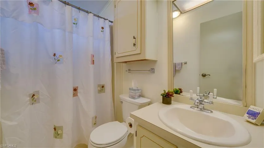 Guest Bathroom | Bathroom No. 2