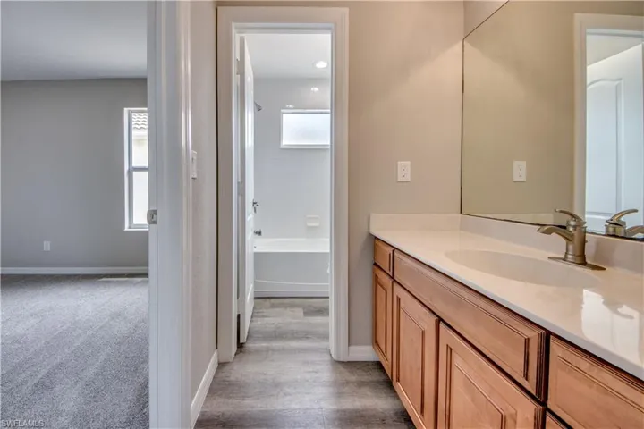 8700  Banyan Bay  BLVD, Fort Myers, FL 33908