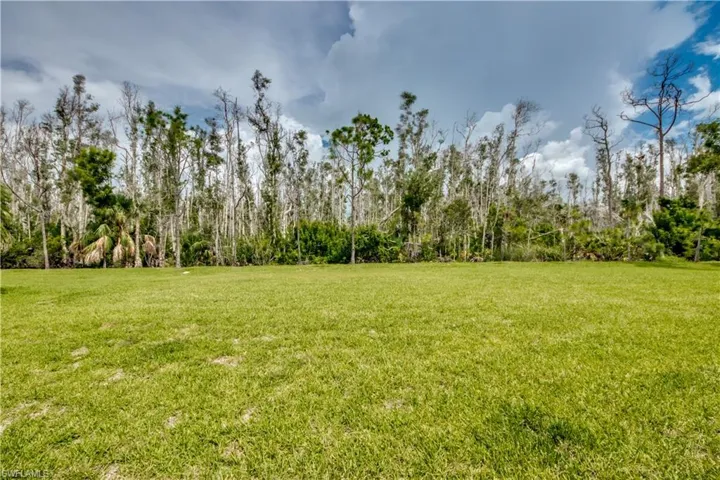 8700  Banyan Bay  BLVD, Fort Myers, FL 33908