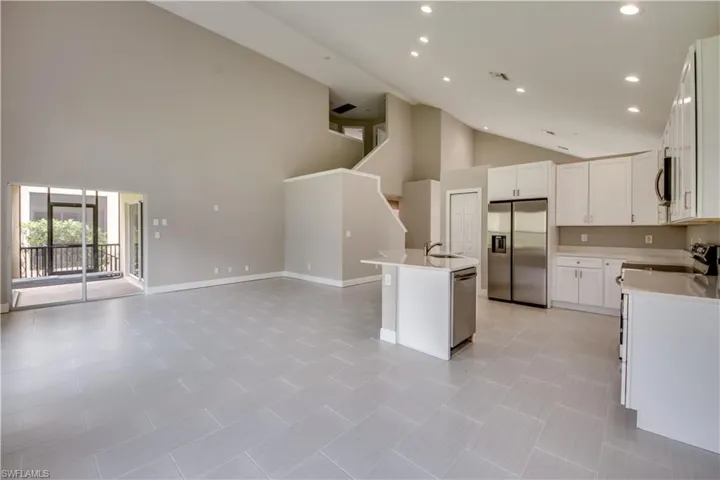 8700  Banyan Bay  BLVD, Fort Myers, FL 33908