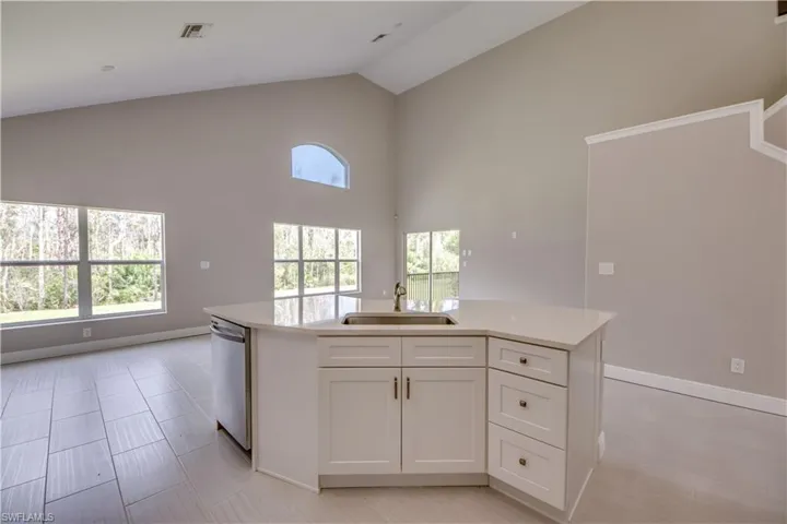 8700  Banyan Bay  BLVD, Fort Myers, FL 33908