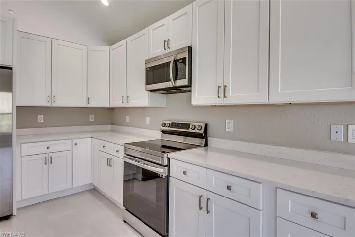 8700  Banyan Bay  BLVD, Fort Myers, FL 33908