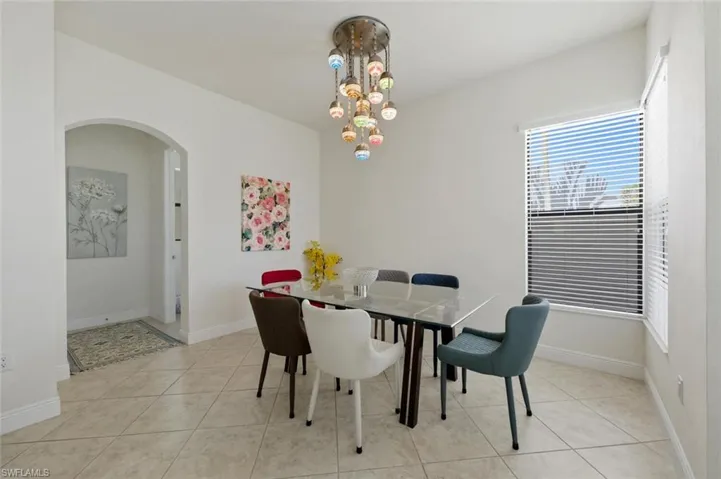 1326 Kendari Ter, Naples, Florida 34113