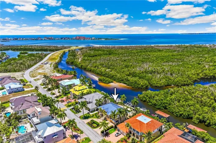 18160 Old Pelican Bay Dr, Fort Myers Beach, Florida 33931