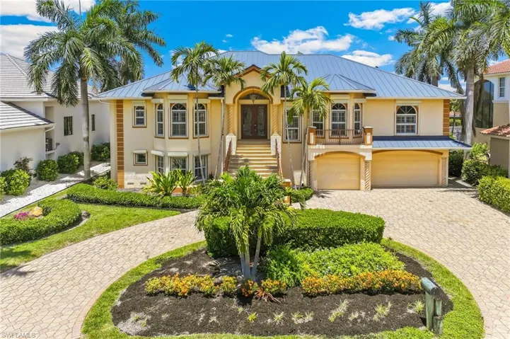 18160 Old Pelican Bay Dr, Fort Myers Beach, Florida 33931