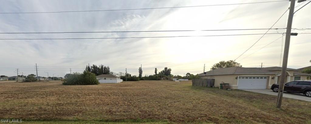 17 SW 24th PL, CAPE CORAL FL 33991
