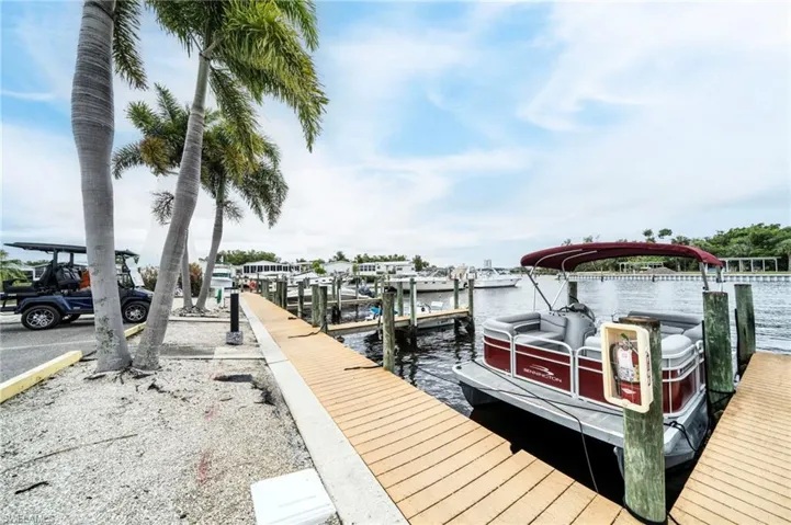 5502  Ben Franklin  LN, North Fort Myers, FL 33917