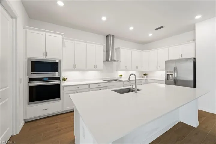 5773  Kingston  PL, Ave Maria, FL 34142