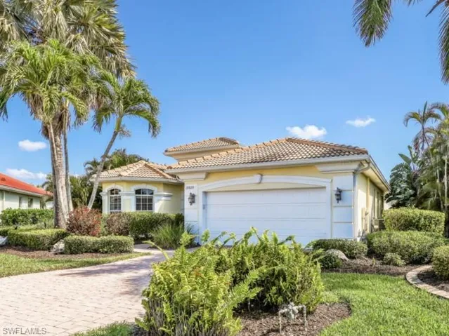 19929 Casa Verde Way, Estero, Florida 33967