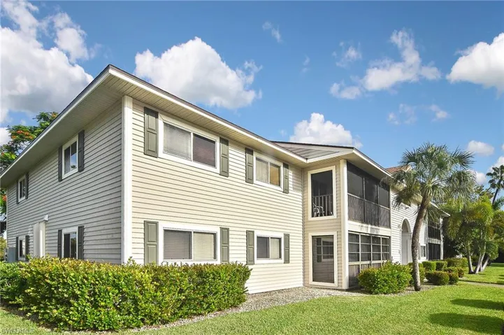 14840  Summerlin Woods  DR, Fort Myers, FL 33919