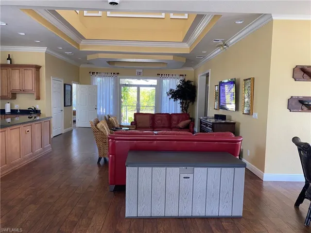 1777  Gulfstar S DR, Naples, FL 34112