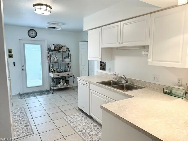 25762 Lake Amelia Way 105, Bonita Springs, Florida 34135