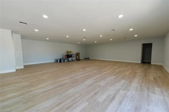 Suite 4 before tenant