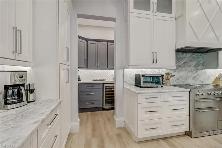 5130  Alpha  CT, Naples, FL 34105