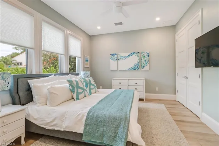 5130  Alpha  CT, Naples, FL 34105