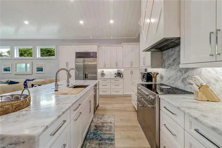 5130  Alpha  CT, Naples, FL 34105