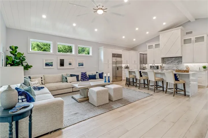 5130  Alpha  CT, Naples, FL 34105