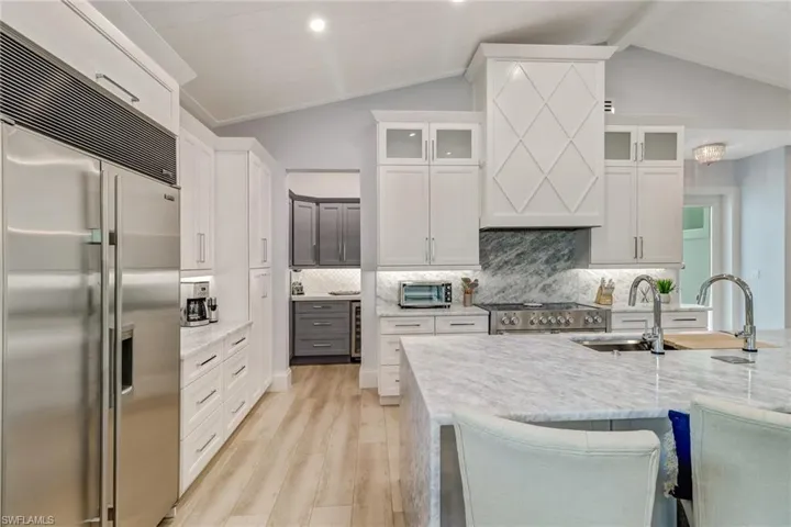 5130  Alpha  CT, Naples, FL 34105