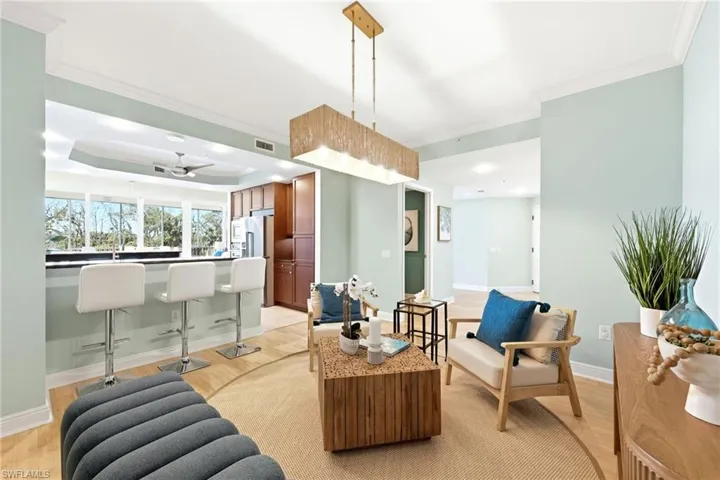 Sitting or Dining area