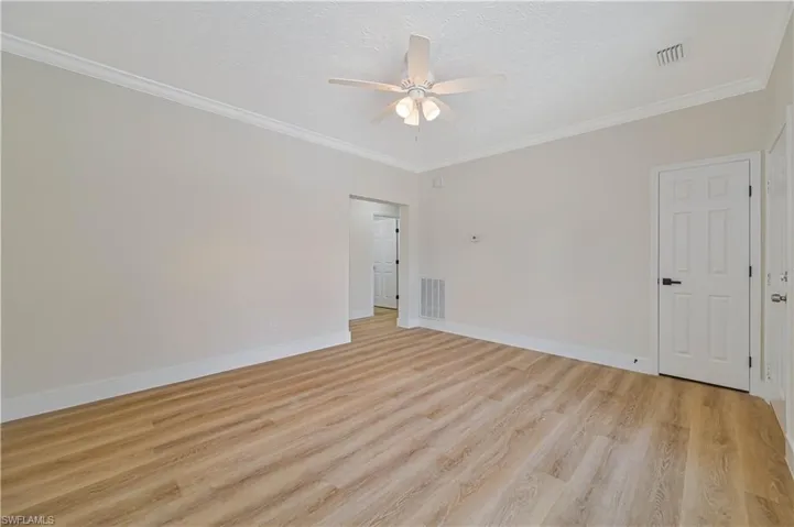 1076/1078 Ainsworth St E, Lehigh Acres, Florida 33974