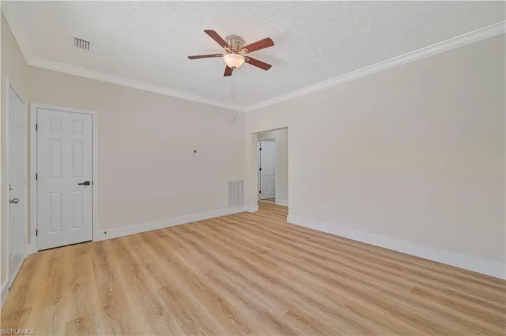 1076/1078 Ainsworth St E, Lehigh Acres, Florida 33974
