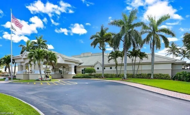 Lexington Club House