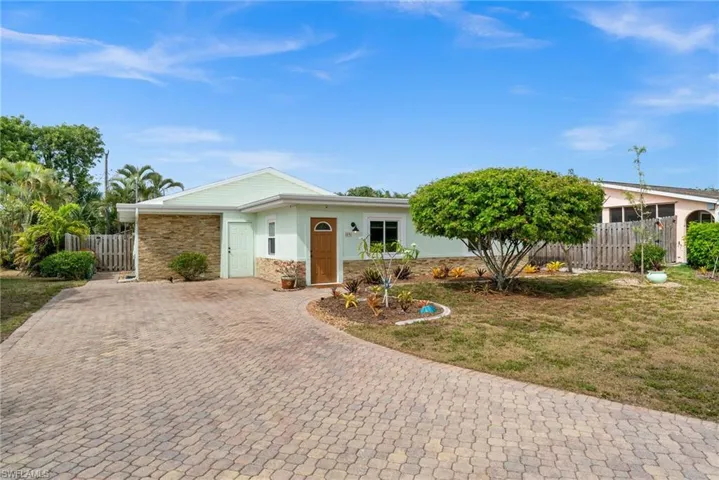 89 8th ST, Bonita Springs, FL 34134,225032240