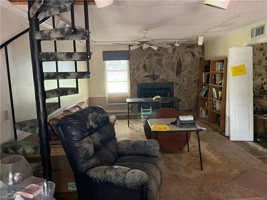 6292 Morgan La Fee LN, Fort Myers, FL 33912,2025000210