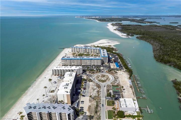 Perfect location--at the very end of the cul-de-sac with acres of waterfront land to enjoy!
