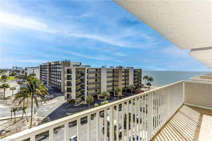 Gulf views from guest bedroom balcony!