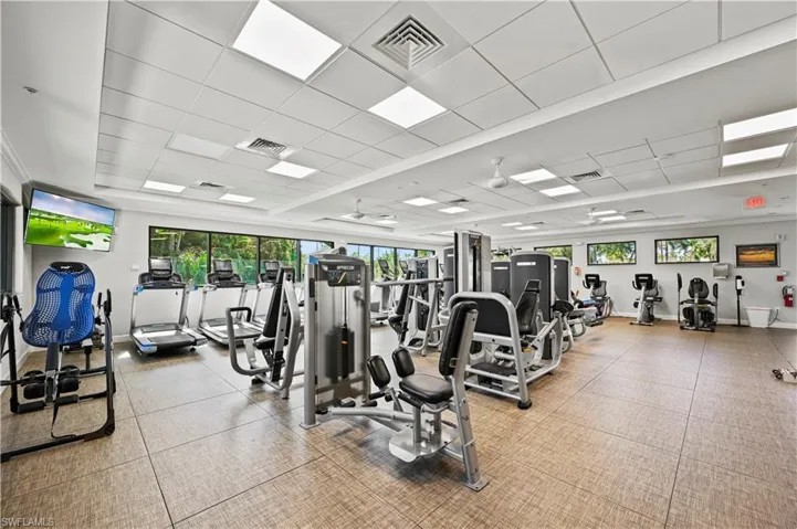 5985 Bloomfield Cir # D108, Naples Fl 34112