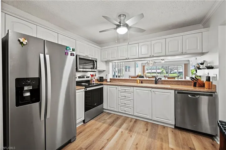 5985 Bloomfield Cir # D108, Naples Fl 34112