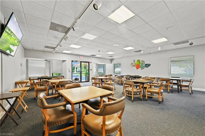 5985 Bloomfield Cir # D108, Naples Fl 34112