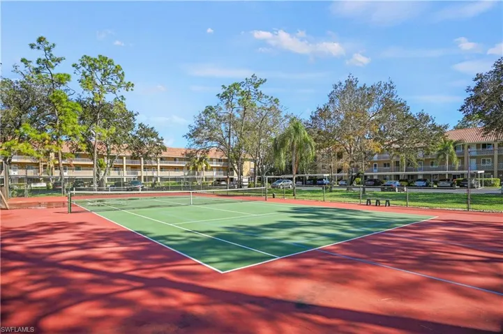 5985 Bloomfield Cir # D108, Naples Fl 34112