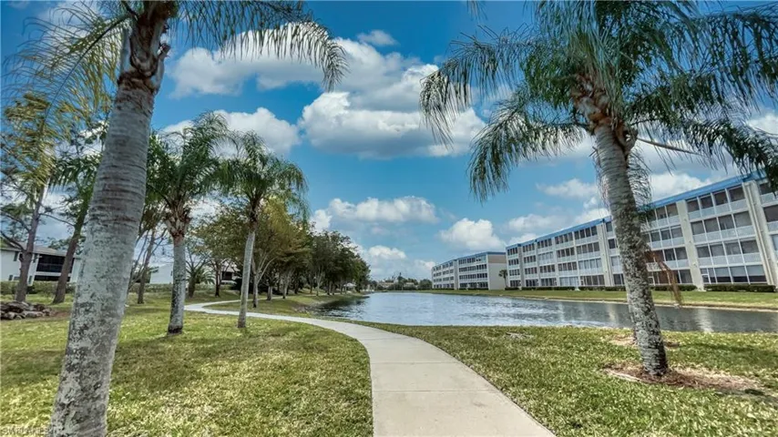 Bike/Jog Path