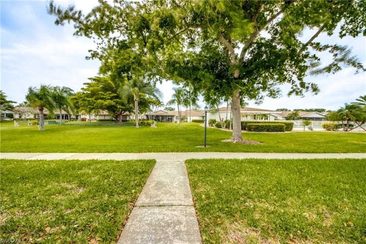 5679 Baden Ct, Fort Myers Fl 33919