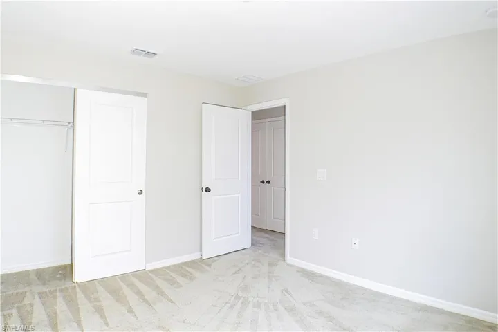 6340 Brant Bay Blvd 104, North Fort Myers, Florida 33917