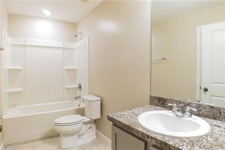 6340 Brant Bay Blvd 104, North Fort Myers, Florida 33917