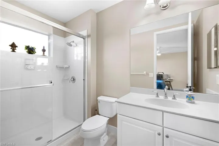 2ND FLOOR SUITE