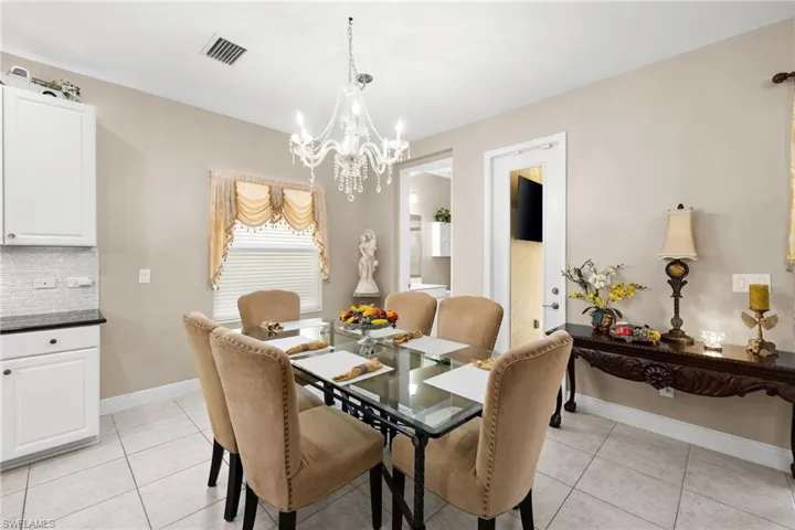 3675 Canopy Cir, Naples, Florida 34120