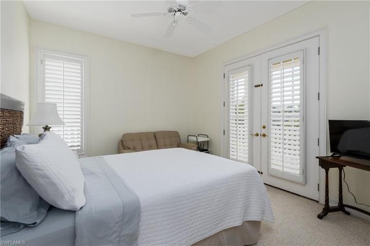 715 Hideaway CIR W, MARCO ISLAND FL 34145