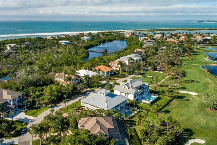 715 Hideaway CIR W, MARCO ISLAND FL 34145