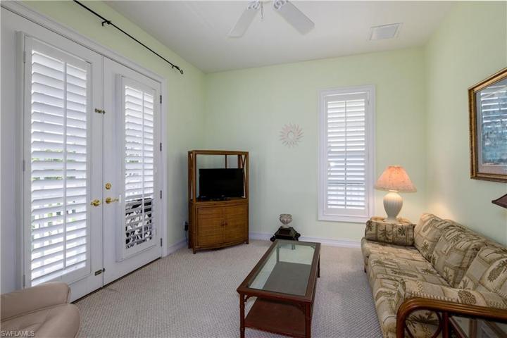715 Hideaway CIR W, MARCO ISLAND FL 34145