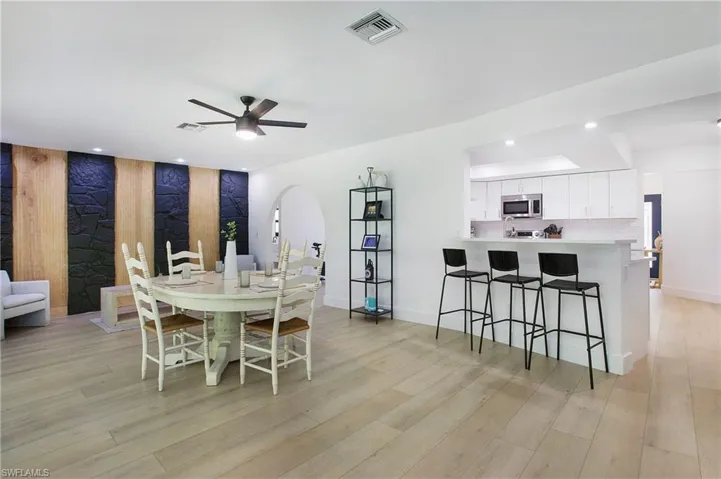 161  Forestwood  DR, Naples, FL 34110